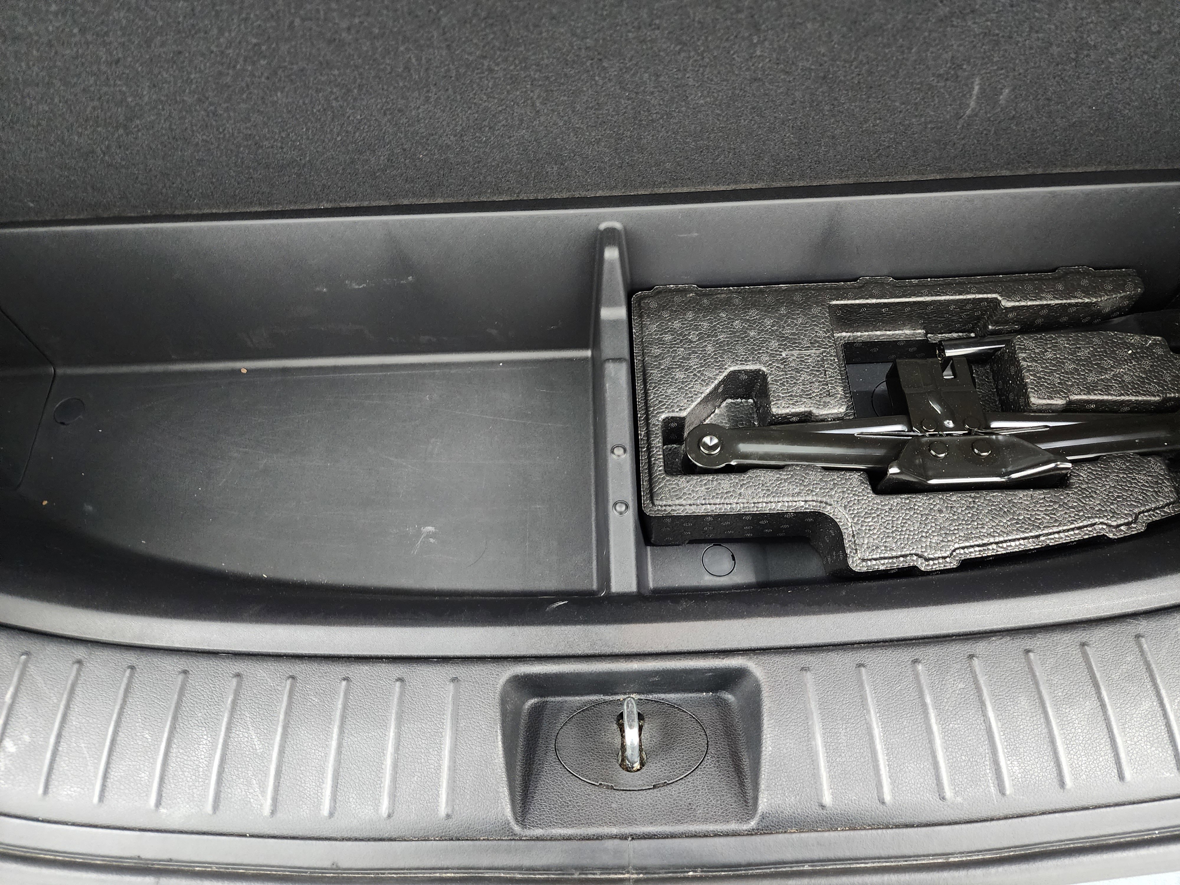 Used 2023 Hyundai Santa Fe SEL image 28