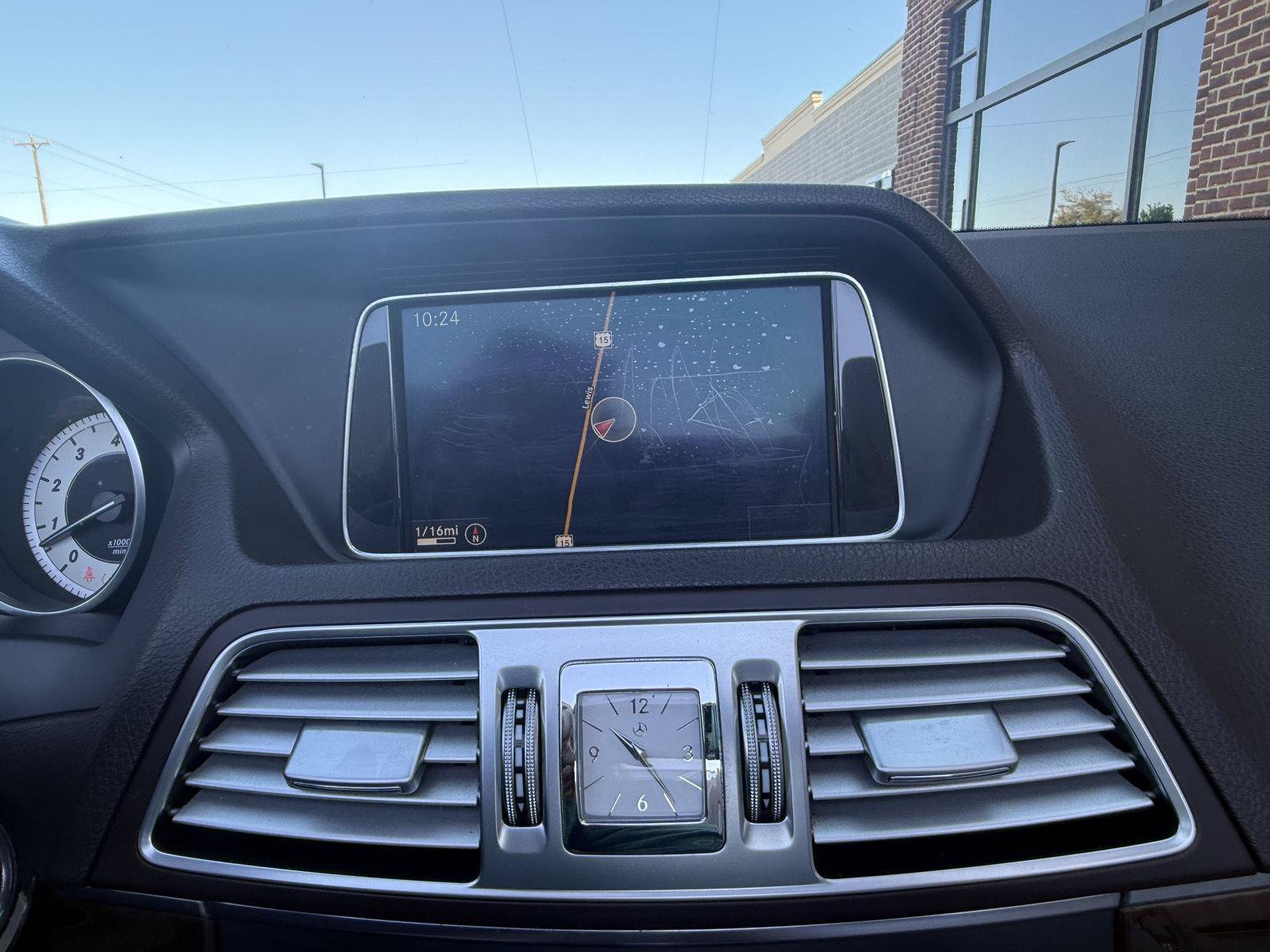 Used 2015 Mercedes-Benz E 400 Cabriolet image 4