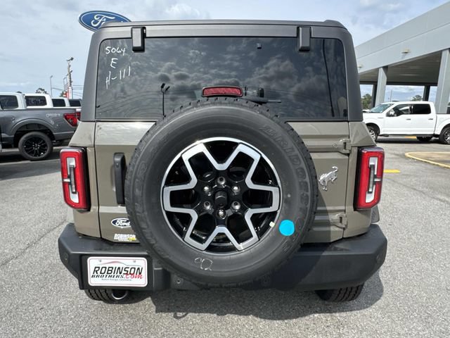 New 2026 Ford Bronco Outer Banks AWD/4WD image 6
