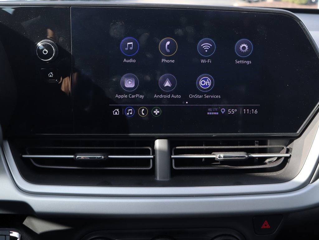 Used 2025 Chevrolet Trax RS w/ Sunroof Package image 14