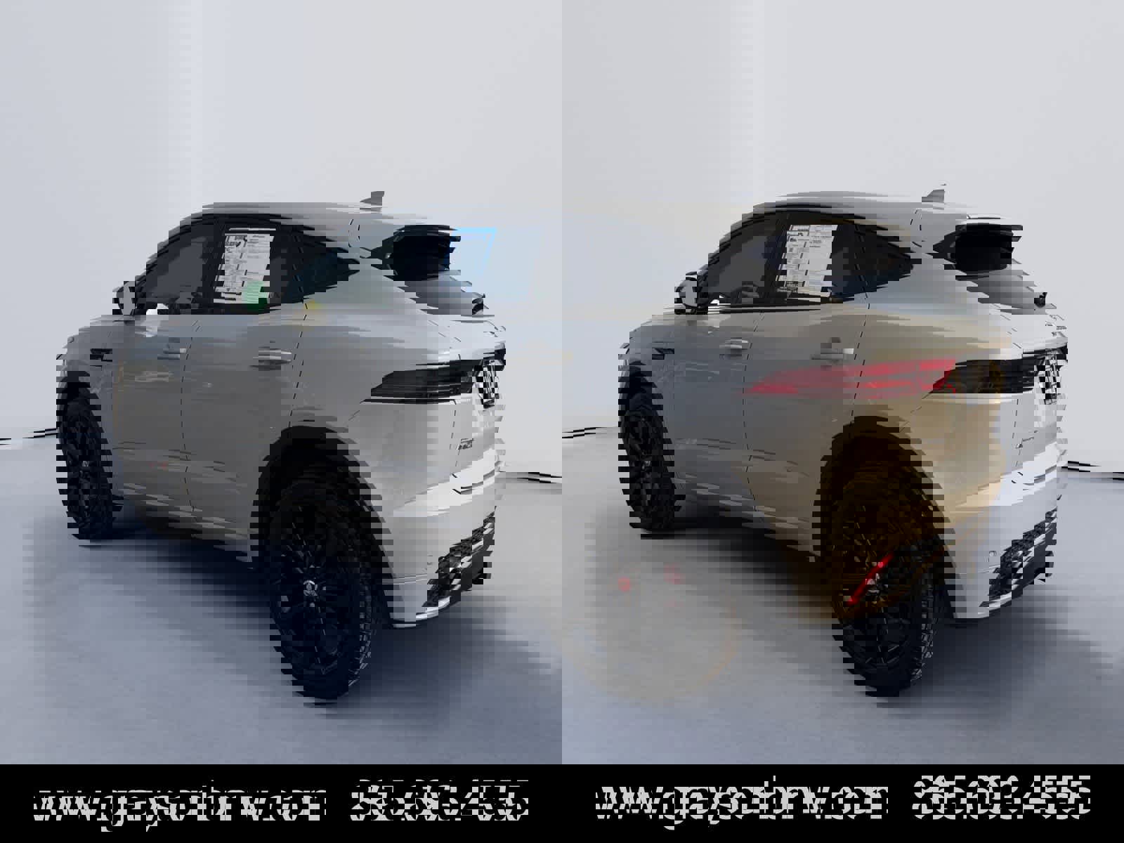 Used 2019 Jaguar E-PACE R-Dynamic HSE image 5