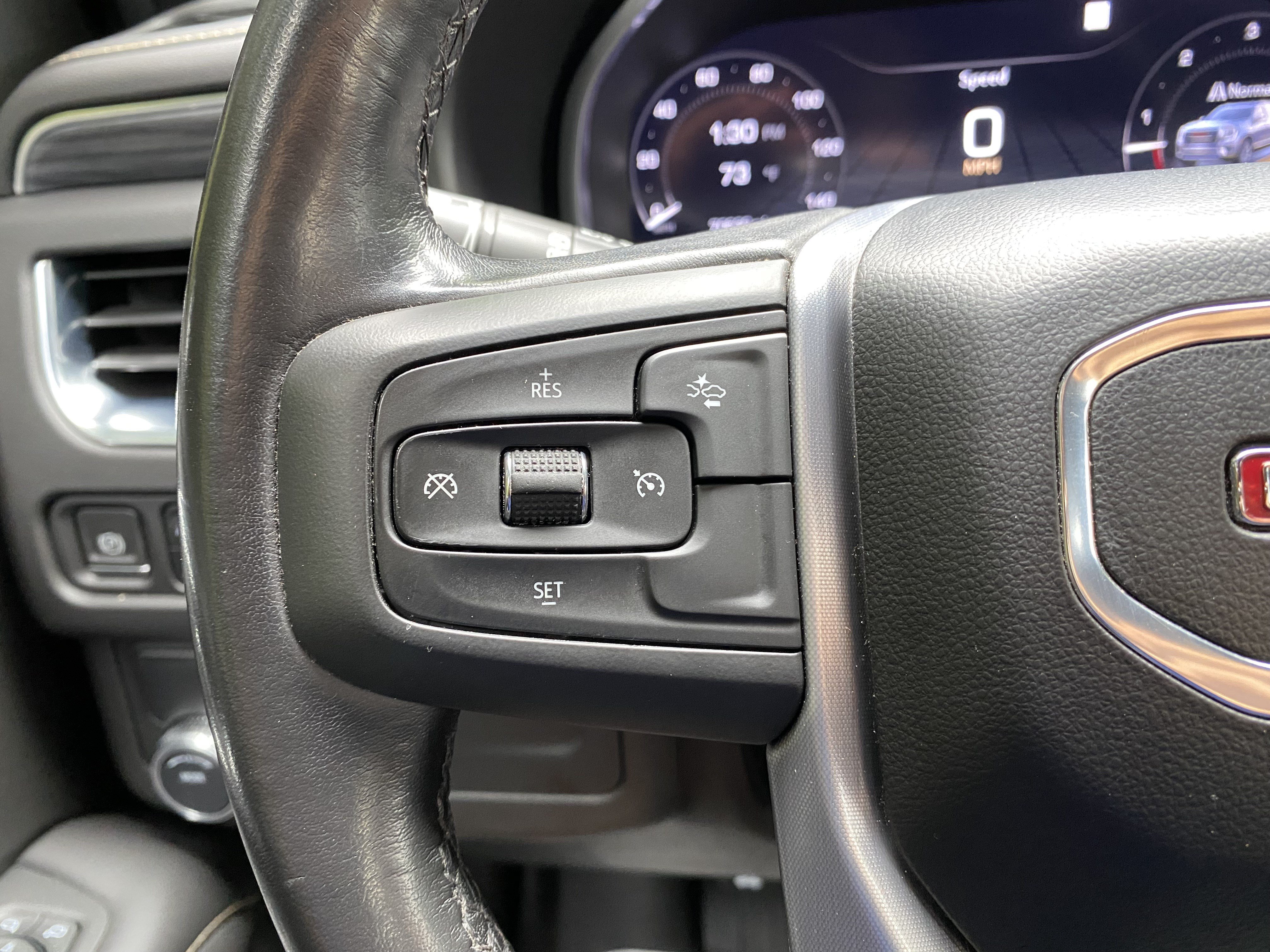 Used 2022 GMC Yukon SLT RWD image 20