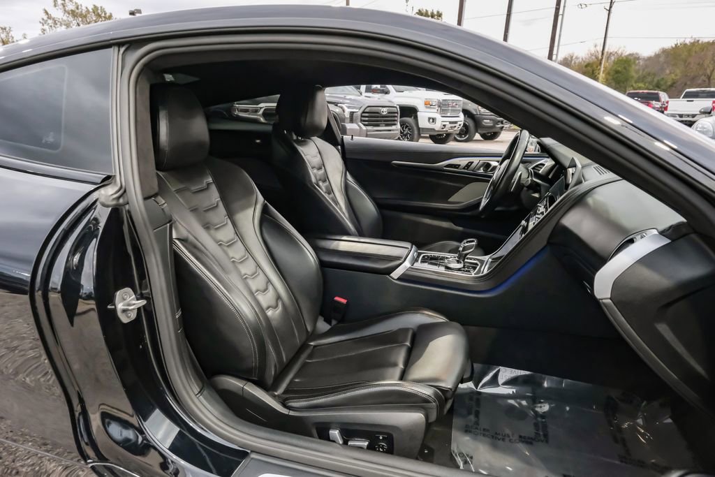 Used 2022 BMW M850i xDrive Coupe w/ Driving Assistance Package image 44