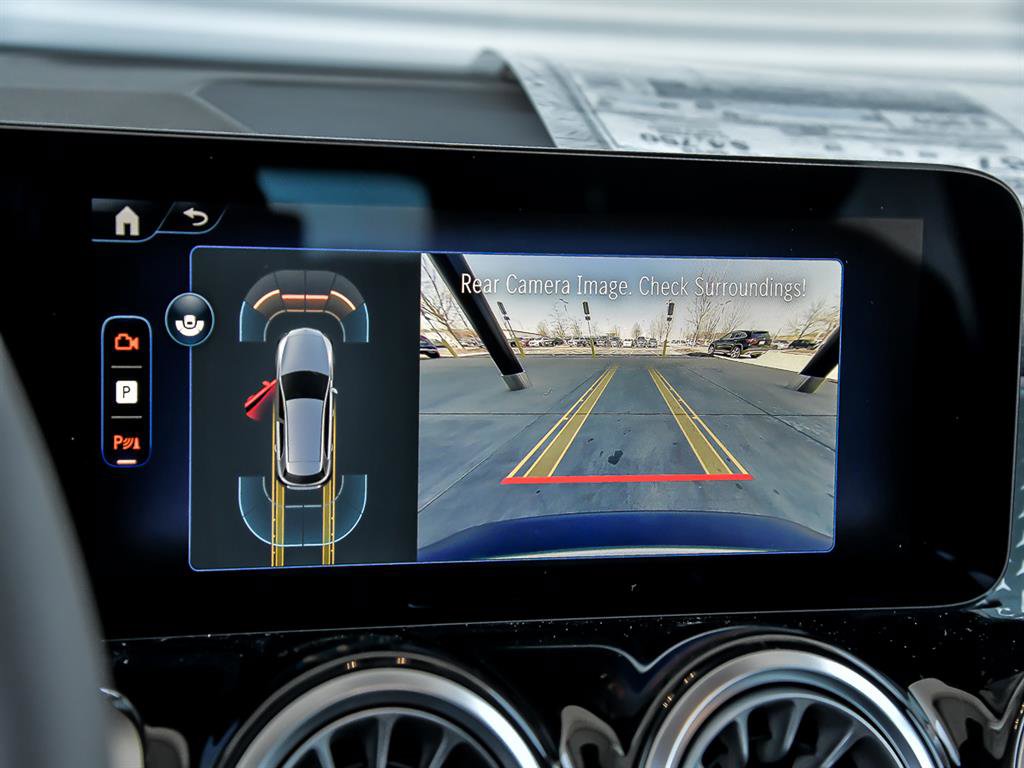 Certified 2025 Mercedes-Benz EQB 300 4MATIC image 20