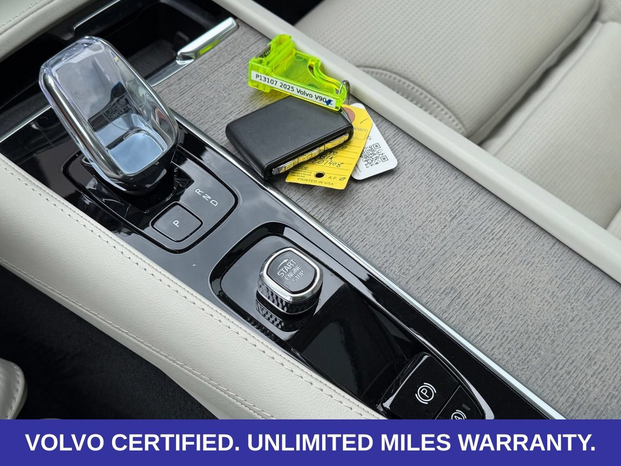 Certified 2025 Volvo V90 B6 Cross Country Ultra AWD/4WD image 19