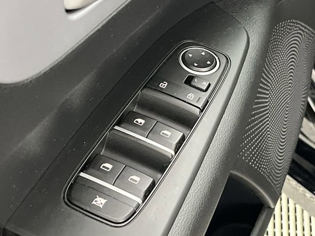 Certified 2024 Kia Forte LXS w/ LXS Technology Package image 13