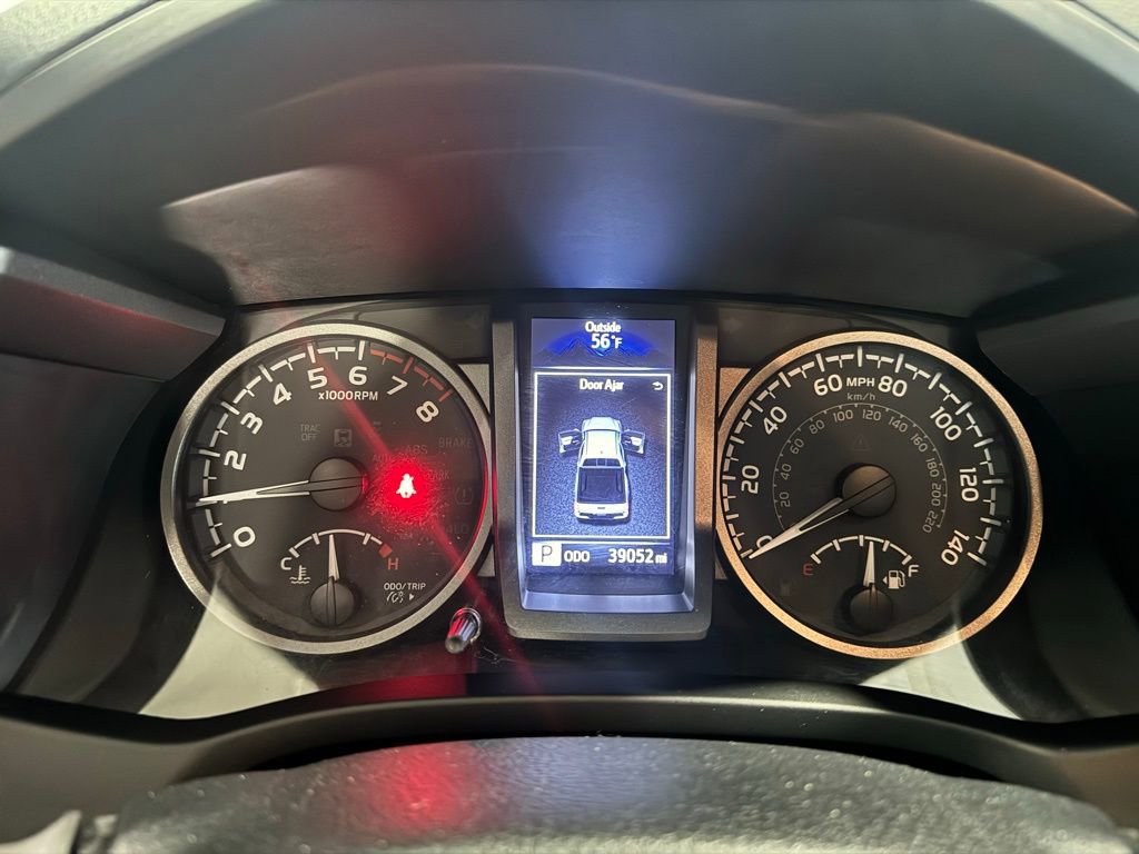 Used 2021 Toyota Tacoma TRD Sport image 22