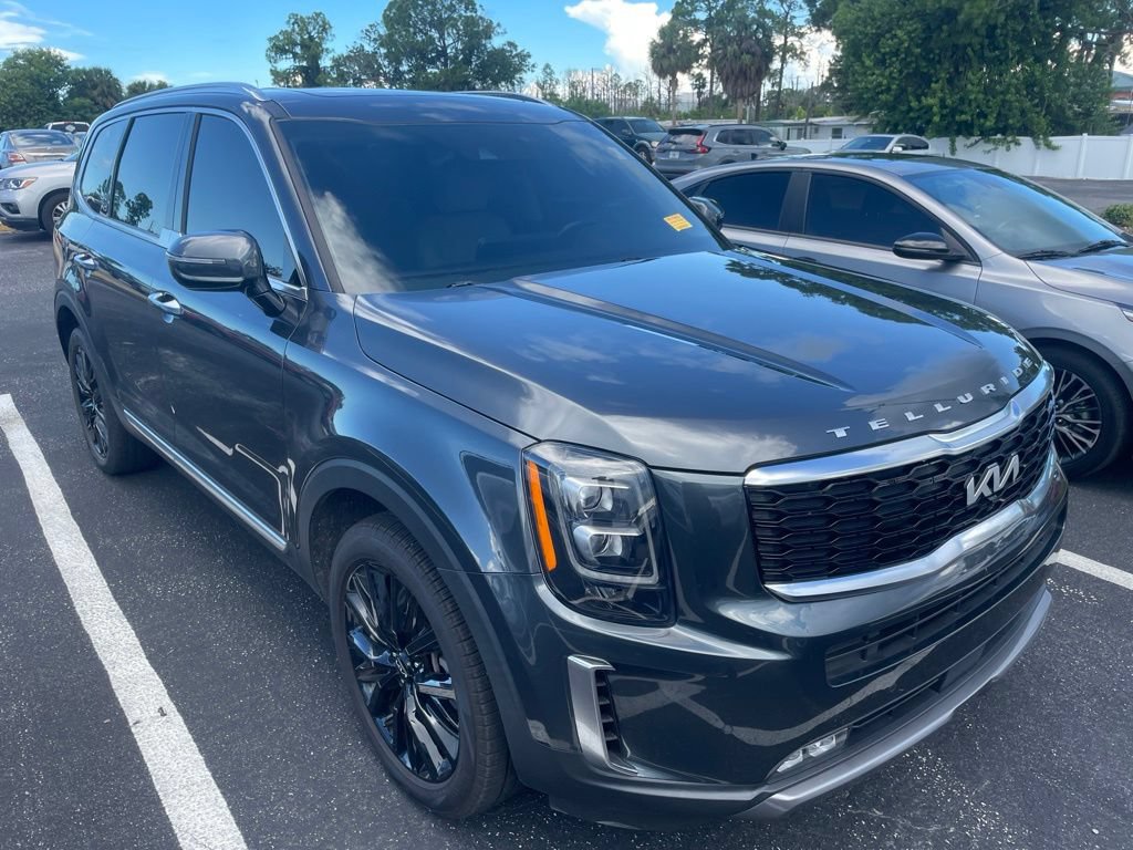 Certified 2022 Kia Telluride SX FWD image 3