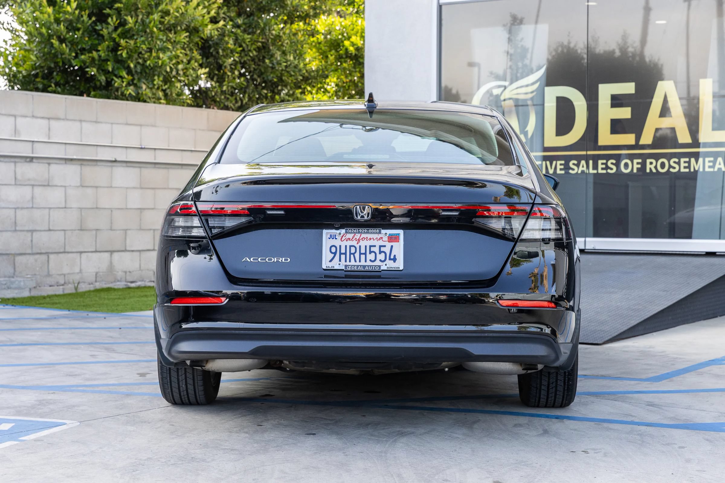 Used 2023 Honda Accord EX image 12