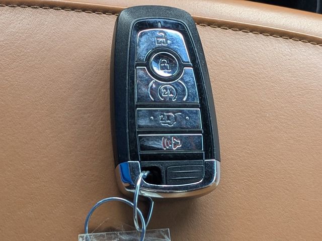 Used 2022 Lincoln Aviator Black Label w/ Dynamic Handling Package image 33