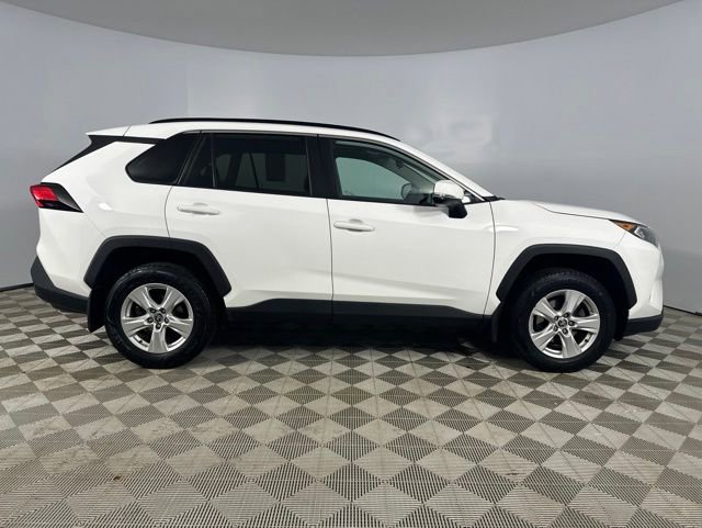 Used 2021 Toyota RAV4 XLE w/ Convenience Package AWD/4WD image 7