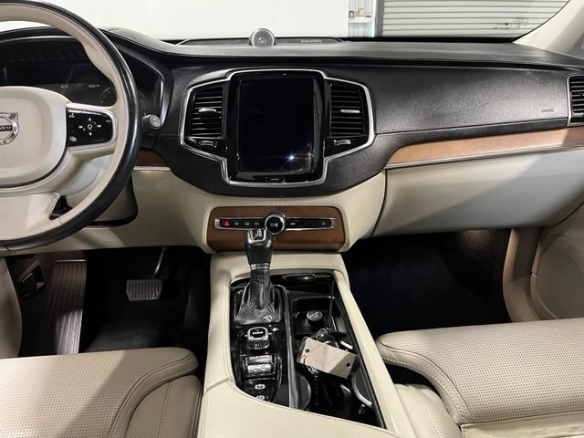 Used 2017 Volvo XC90 T6 Inscription w/ Vision Package AWD/4WD image 20