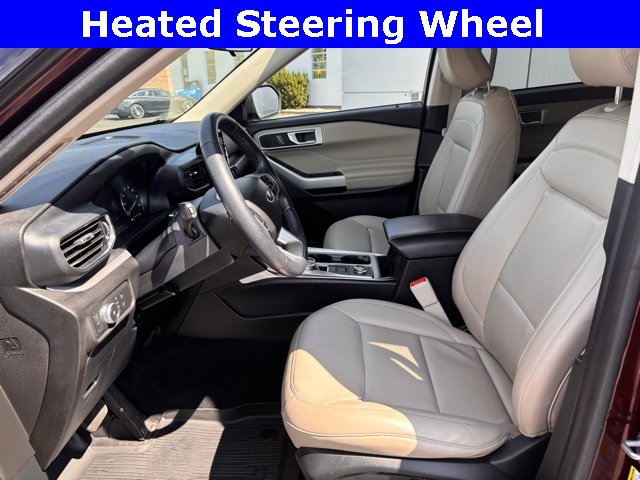 Certified 2022 Ford Explorer XLT w/ Equipment Group 202A image 12