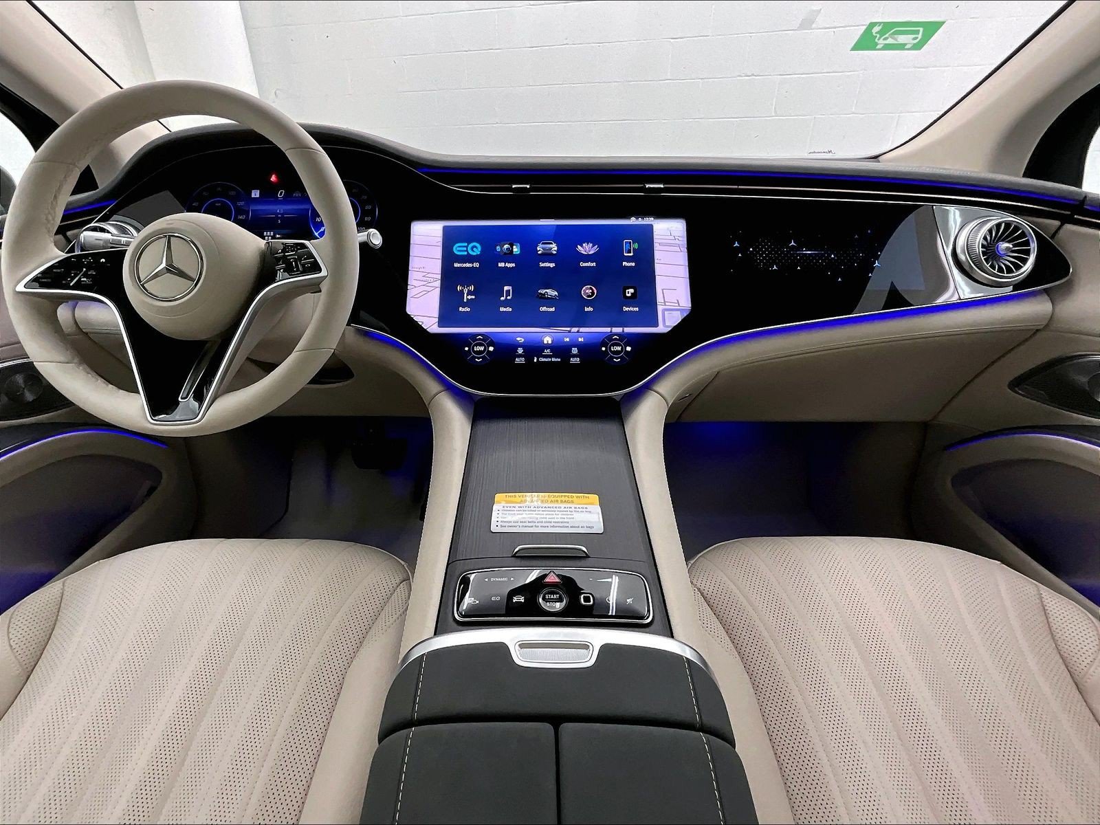 New 2026 Mercedes-Benz EQS 400 4MATIC SUV image 4
