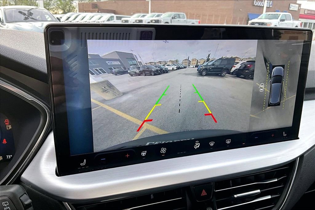 Certified 2023 Ford Escape Platinum w/ Premium Technology Package image 20