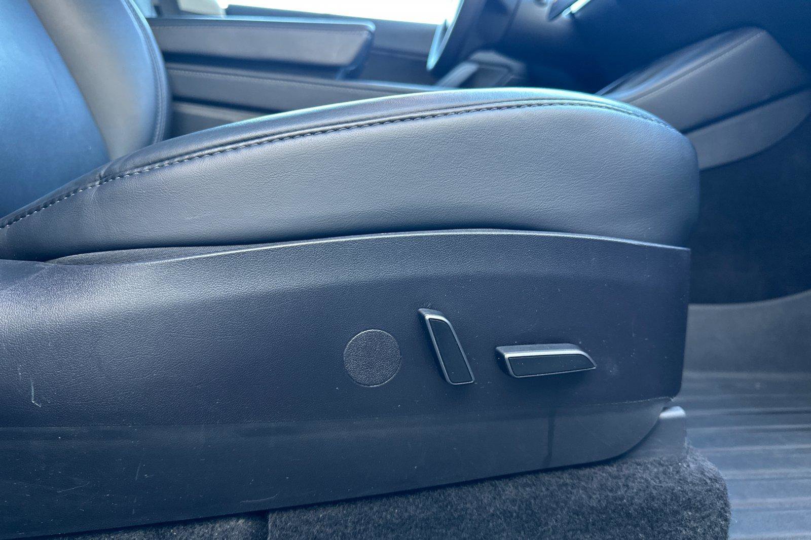 Used 2021 Tesla Model Y Long Range image 23