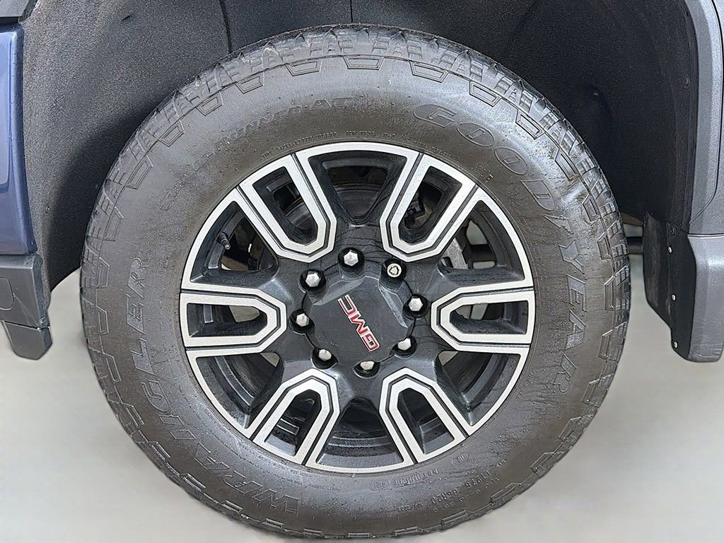 Used 2022 GMC Sierra 2500 AT4 w/ AT4 Premium Plus Package image 21