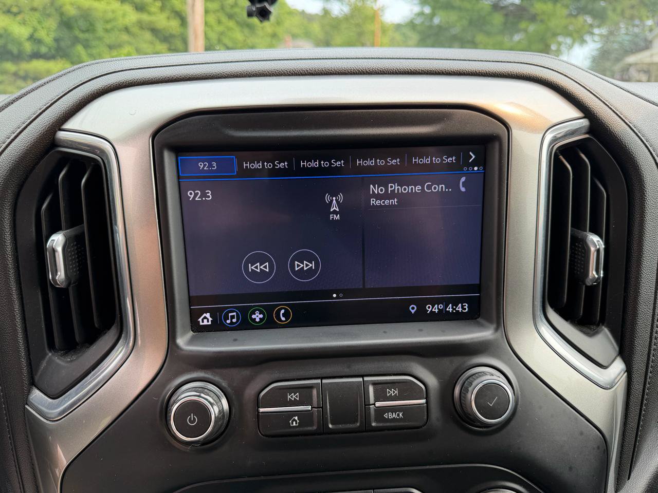 Used 2019 Chevrolet Silverado 1500 LT AWD/4WD image 25
