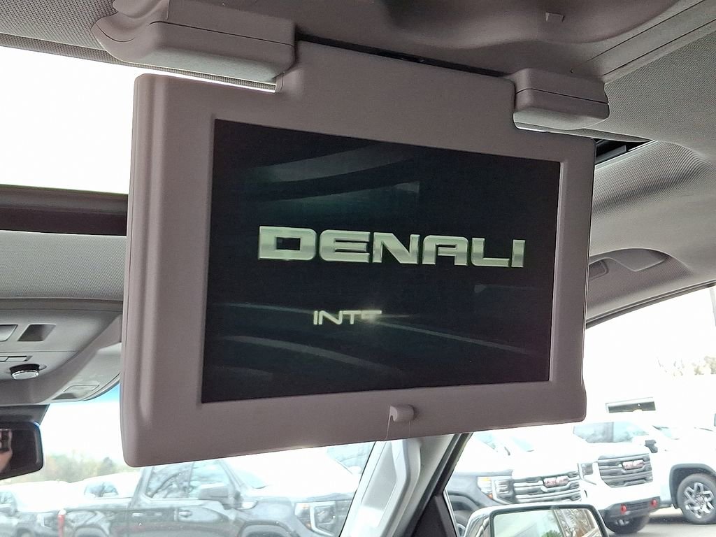 Used 2019 GMC Yukon Denali w/ Denali Ultimate Package image 13