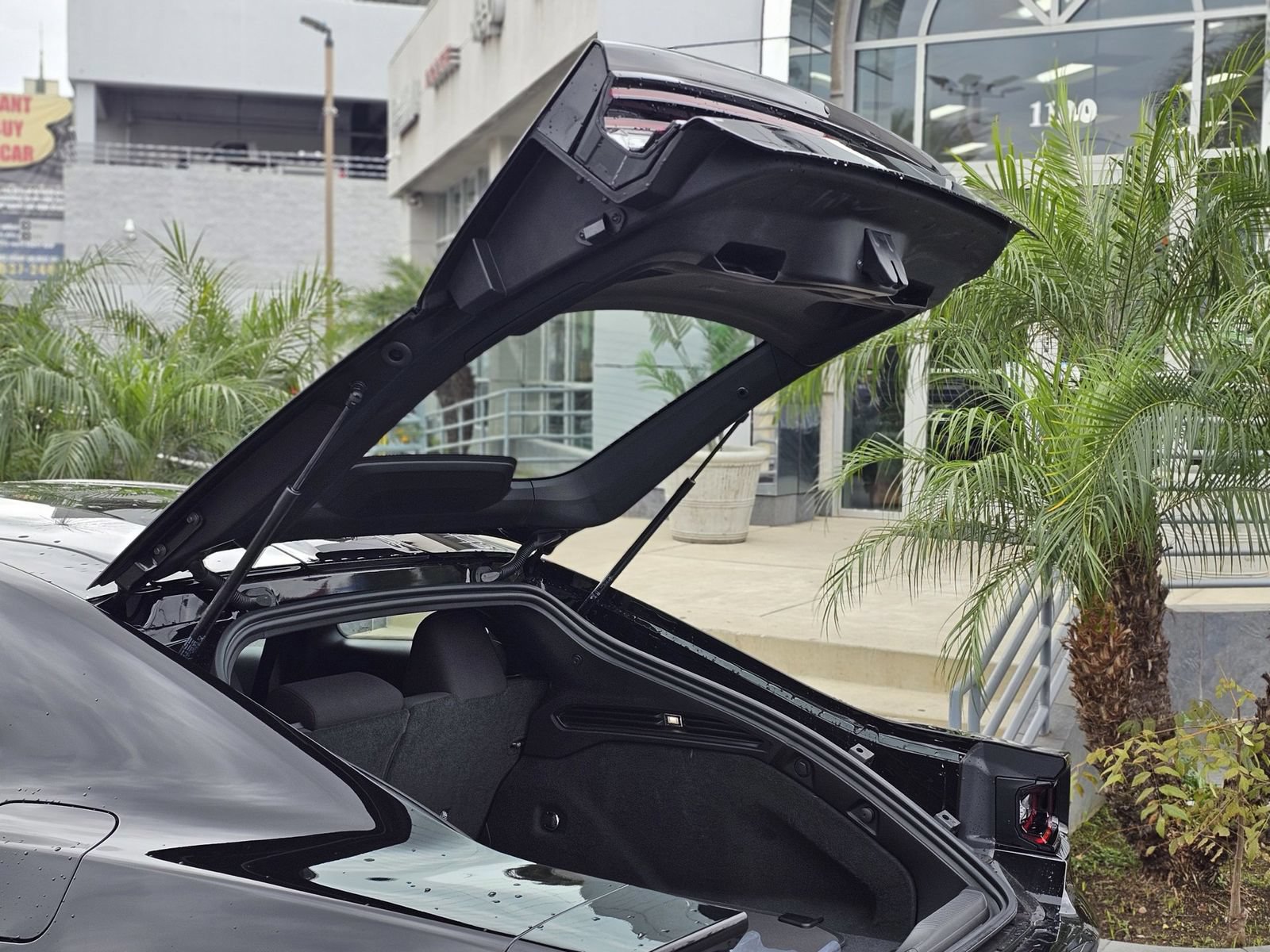 New 2026 Dodge Charger R/T w/ Blacktop Package AWD/4WD image 8