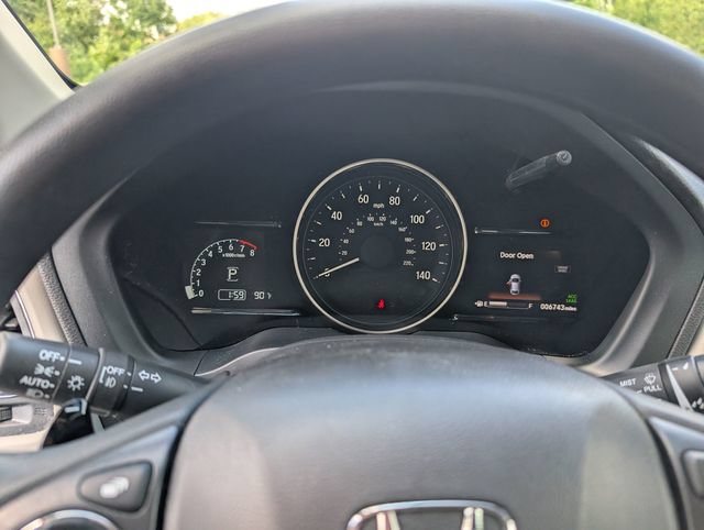 Used 2021 Honda HR-V EX image 22