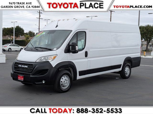 Used 2023 RAM ProMaster 3500 w/ Driver Convenience Group FWD image 1