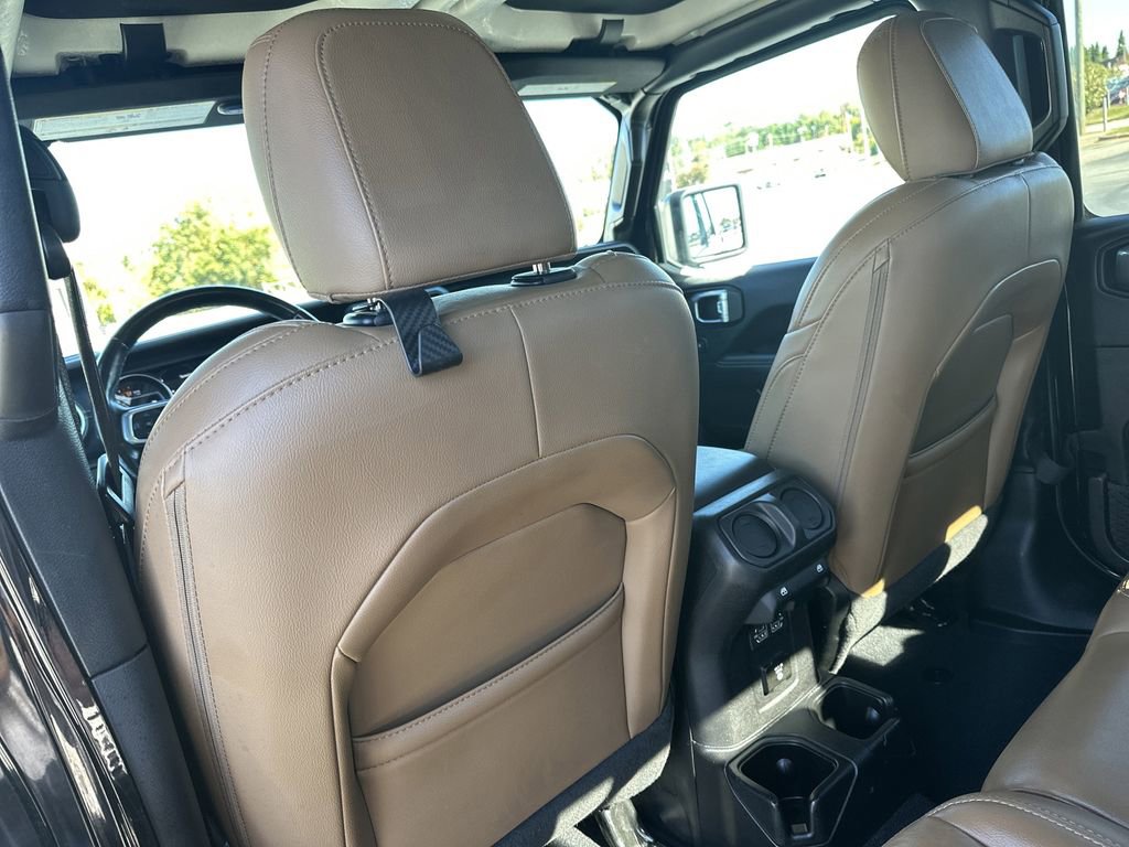 Used 2021 Jeep Gladiator Overland w/ Popular Equipment Package image 18