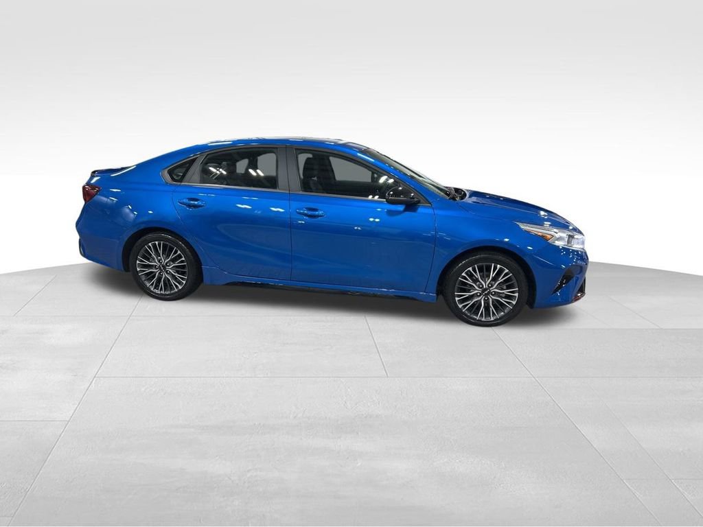 Certified 2023 Kia Forte GT-Line image 6