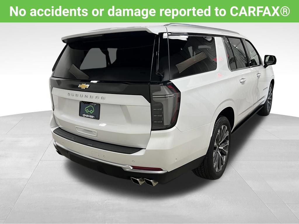 Certified 2025 Chevrolet Suburban High Country AWD/4WD image 5