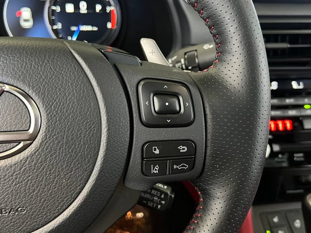Used 2025 Lexus IS 500 RWD image 43