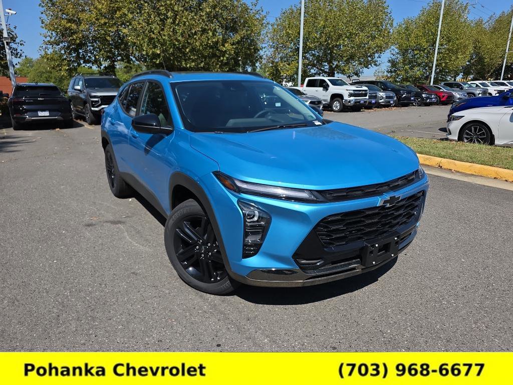 New 2025 Chevrolet Trax ACTIV w/ Sunroof Package