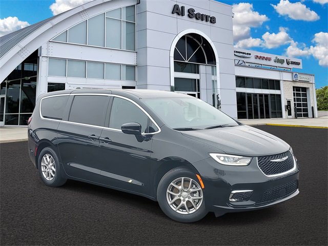 New 2026 Chrysler Pacifica Select image 1
