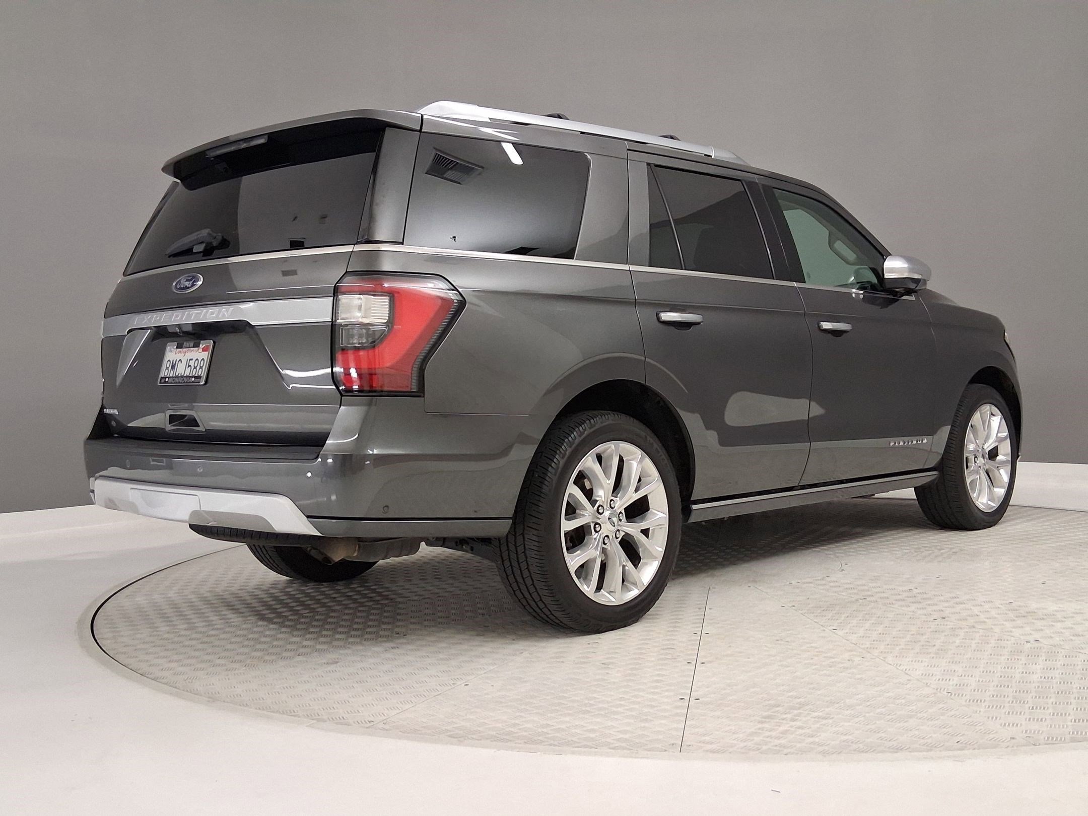 Used 2018 Ford Expedition Platinum AWD/4WD image 7