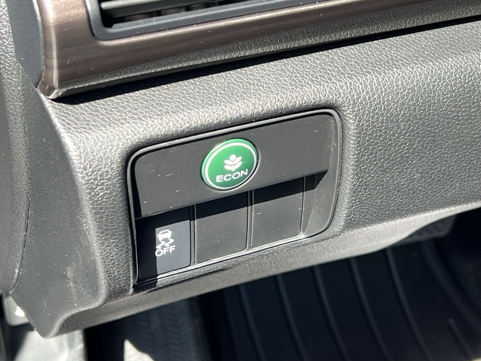 Used 2016 Honda Accord EX-L image 31