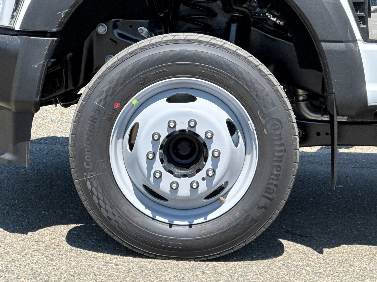 New 2026 Ford F550 2WD Regular Cab Super Duty image 26