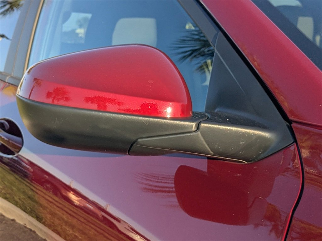 Certified 2025 Chevrolet Trax LT image 12