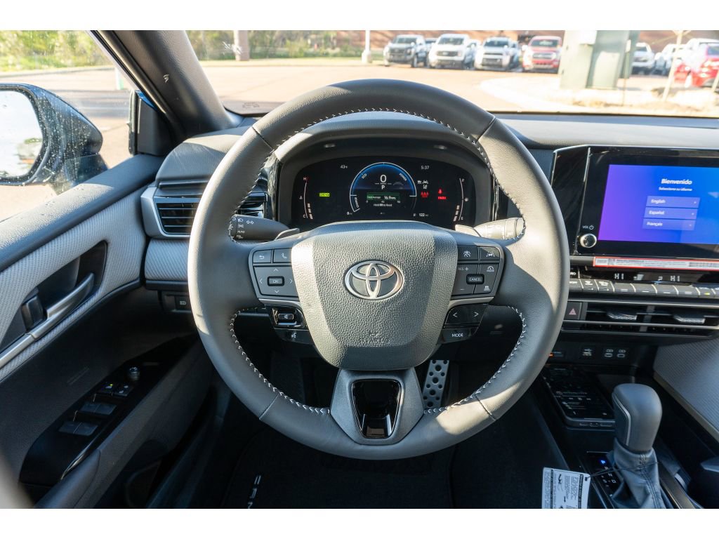 Used 2026 Toyota Camry SE w/ Convenience Package image 20