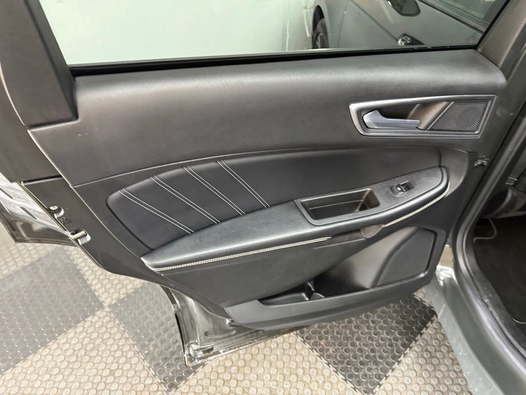Certified 2022 Ford Edge ST w/ Equipment Group 401A image 45