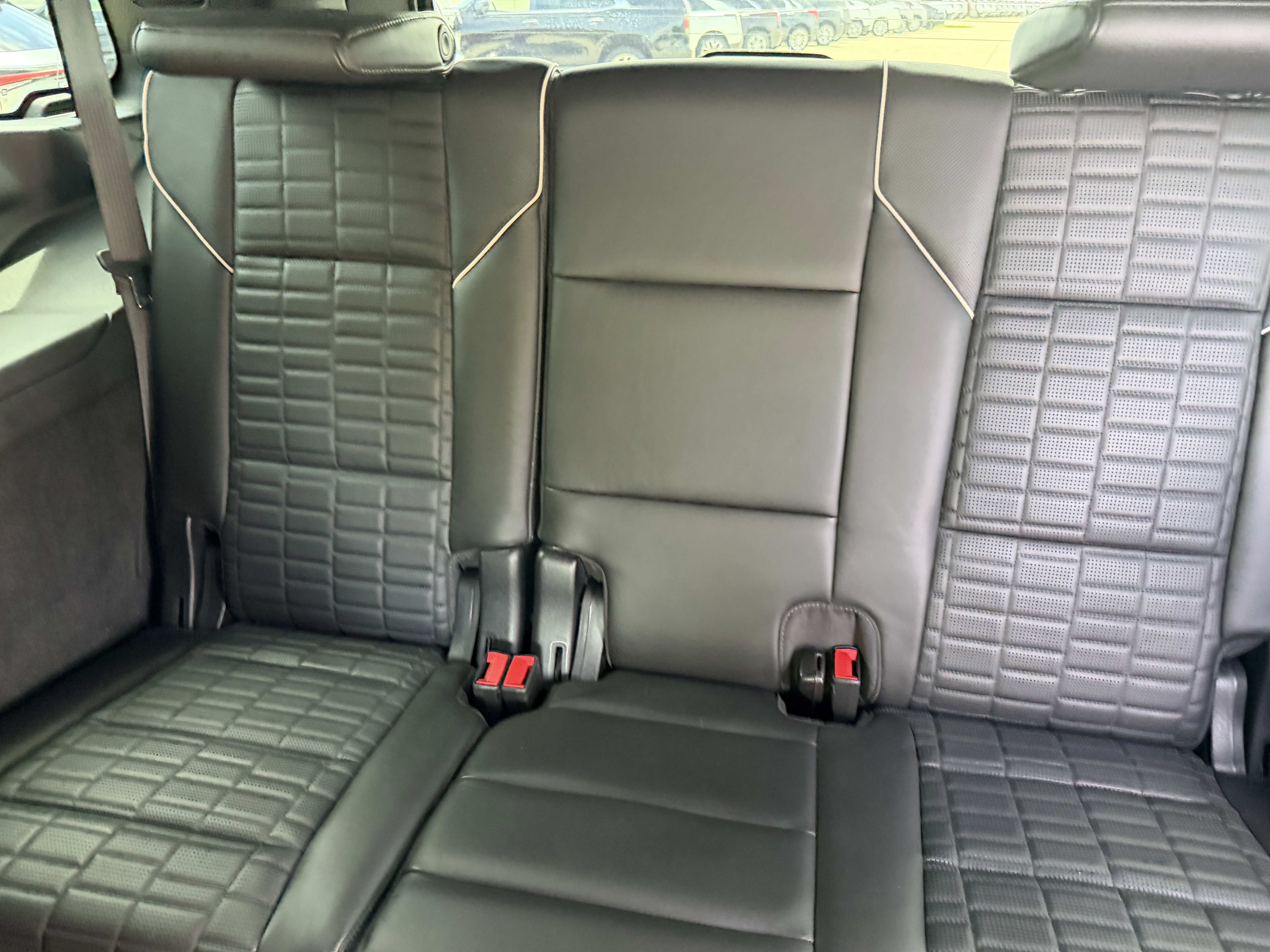 Used 2022 Cadillac Escalade Sport Platinum AWD/4WD image 16