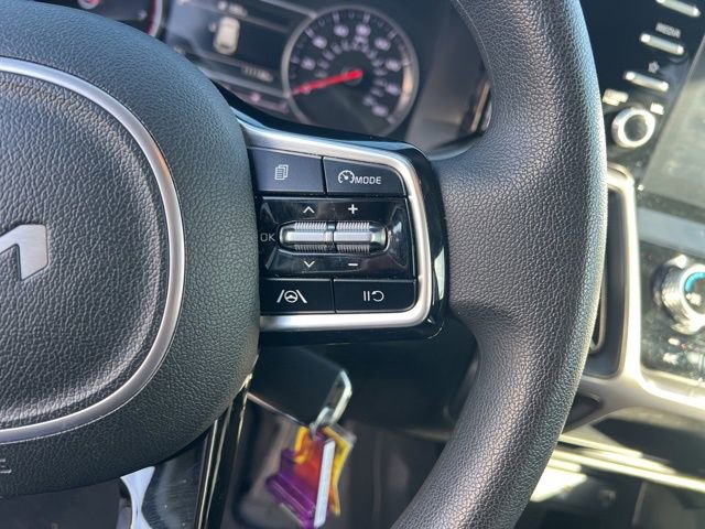 Used 2022 Kia Sorento LX image 15