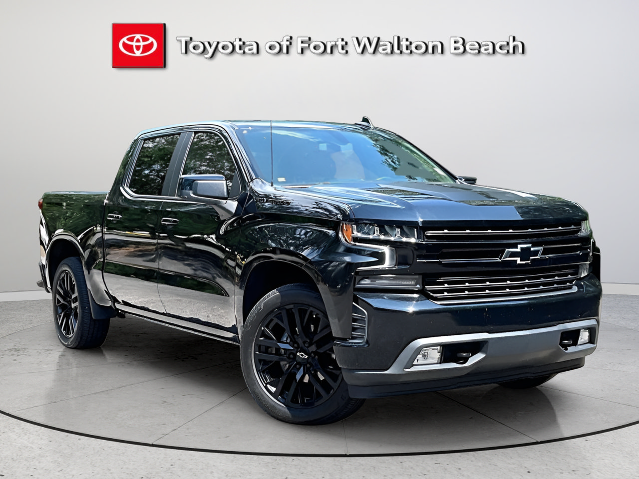Used 2021 Chevrolet Silverado 1500 RST w/ Rally Edition RWD image 2