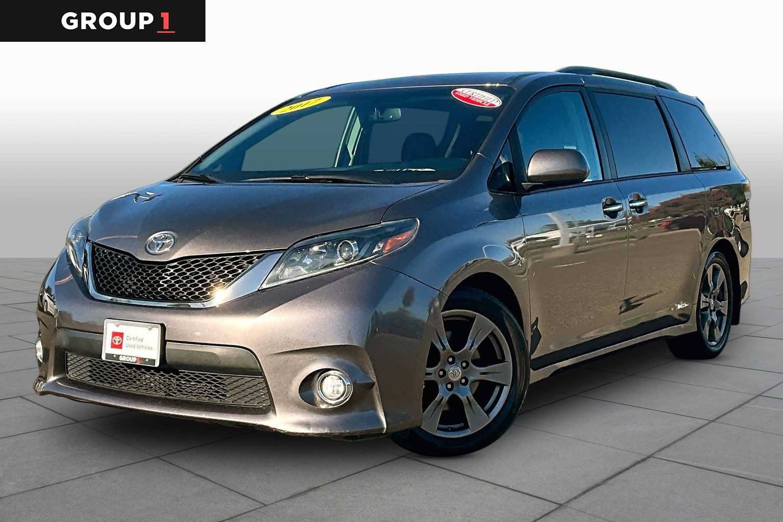 Certified 2017 Toyota Sienna SE Premium