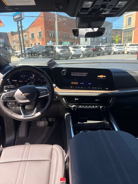 New 2026 Chevrolet Tahoe High Country w/ Sun And Tow Package AWD/4WD image 12