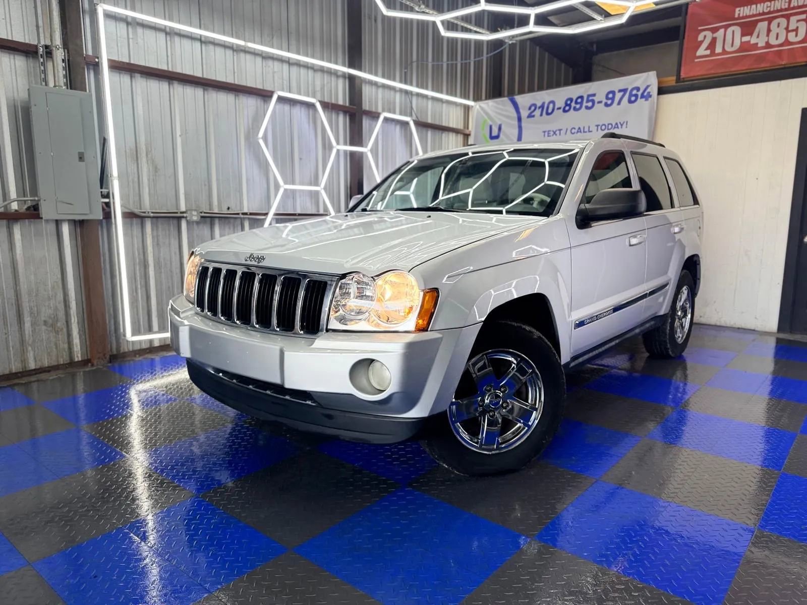 Used 2007 Jeep Grand Cherokee Limited image 6