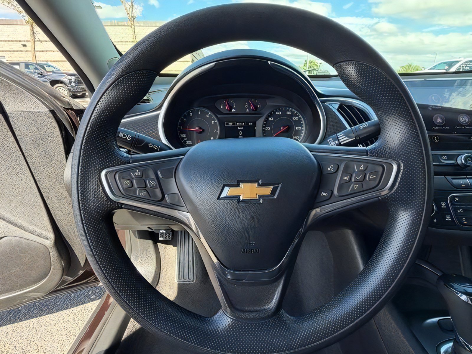 Used 2020 Chevrolet Malibu LT FWD image 20