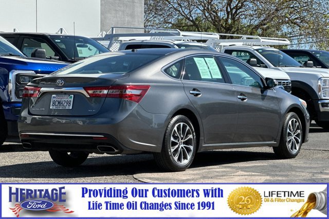 Used 2018 Toyota Avalon XLE Premium w/ Carpet Mat Package FWD image 4