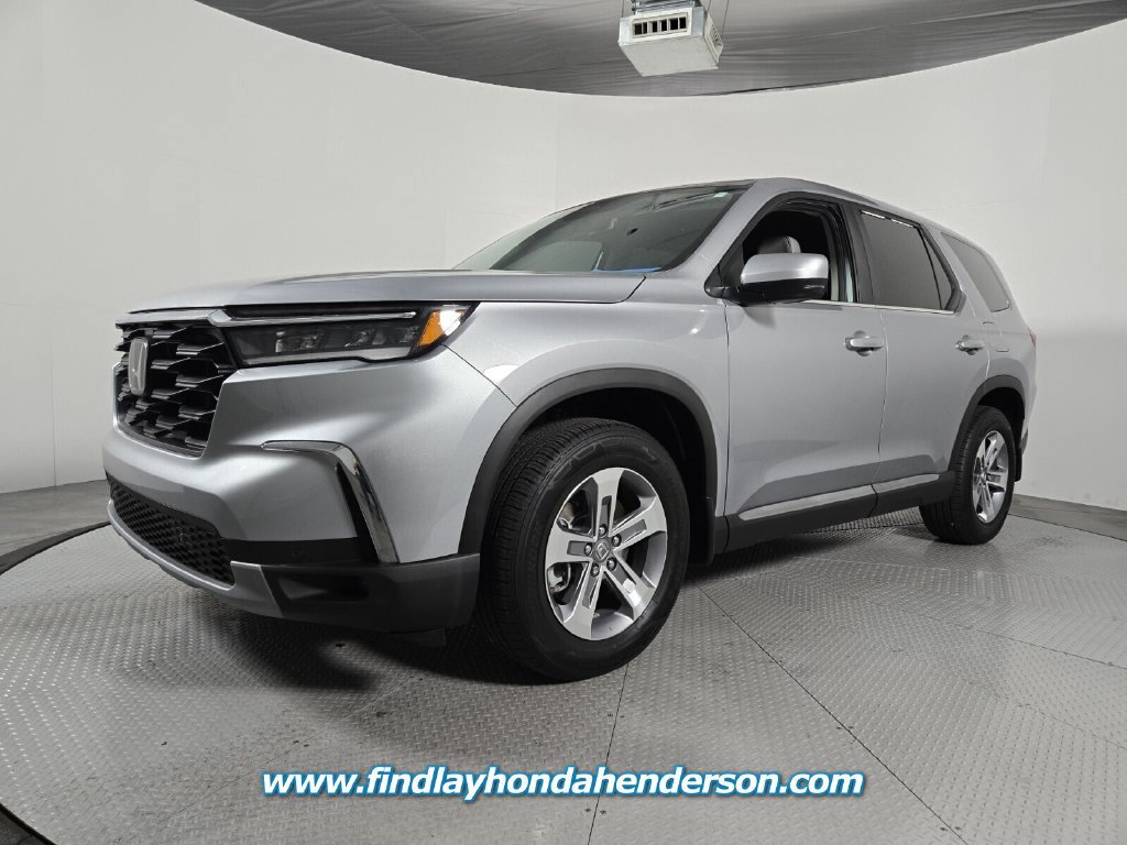 Certified 2025 Honda Pilot EX-L image 2