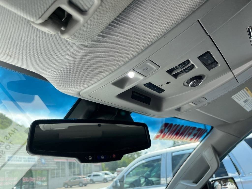 Used 2019 Chevrolet Tahoe Premier image 17