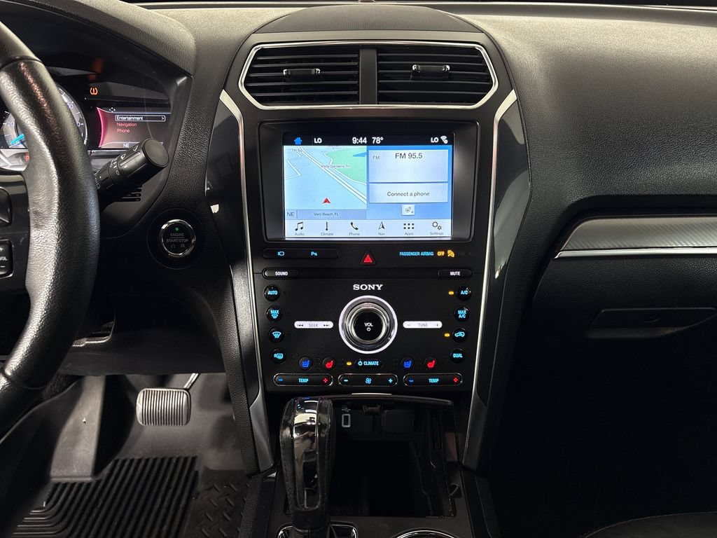 Certified 2019 Ford Explorer Sport w/ Equipment Group 401A AWD/4WD image 29