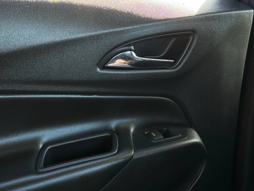 Used 2019 Chevrolet Equinox LT FWD image 41